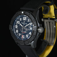 BREITLING | AVENGER Automatic 42 NIGHT MISSION Ceramica NUOVO Scatola e Garanzia Breitling, 11/2025