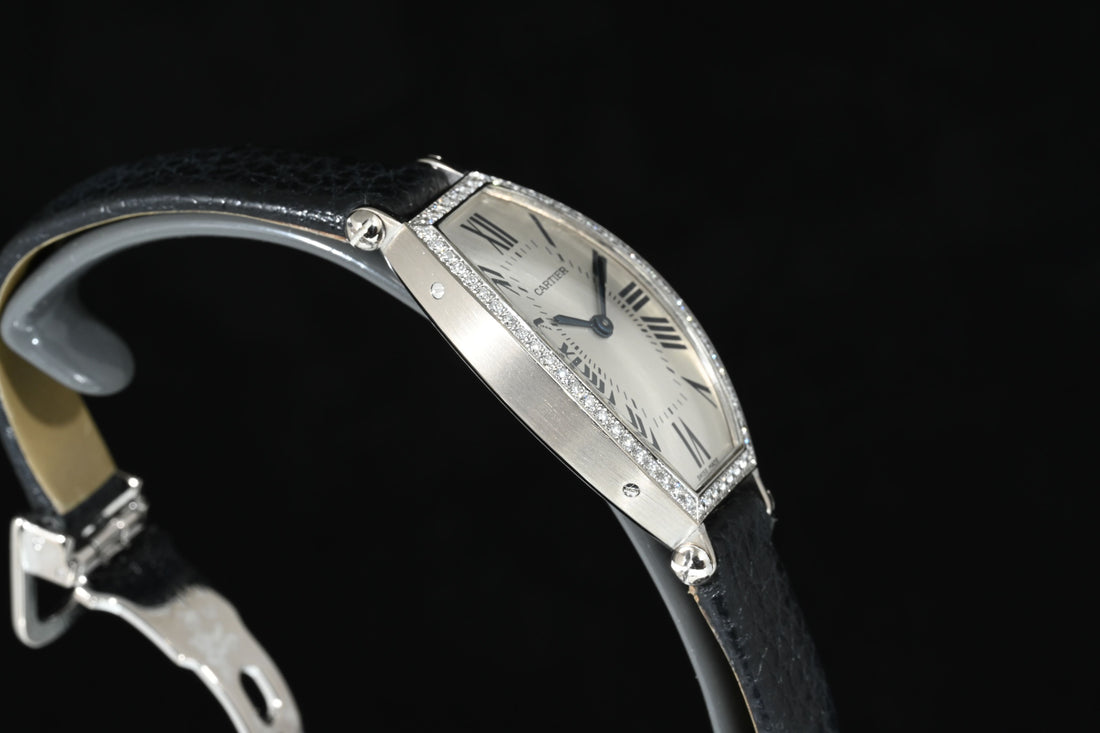 CARTIER | TONNEAU Mécanique Lady, White gold and diamonds Ref. WE400131 Cartier box and papers, 2010