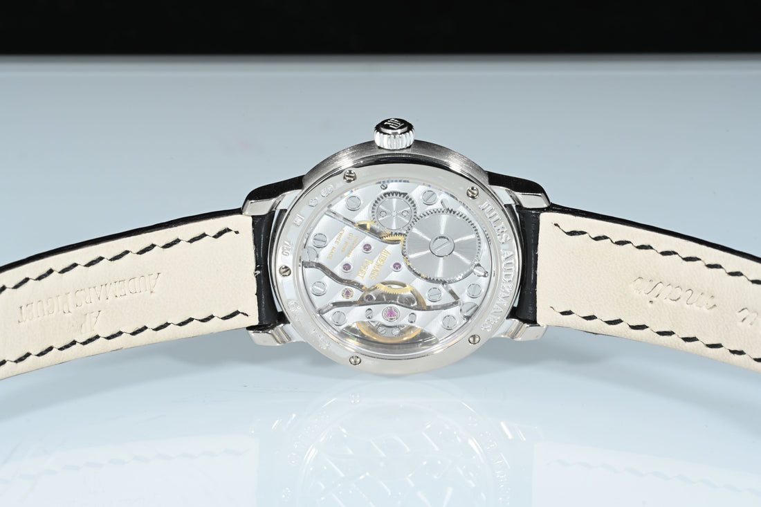 AUDEMARS PIGUET | Jules Audemars Lady, Oro bianco 18 Kt. 28 mm. Carica manuale Ref. 77230BC