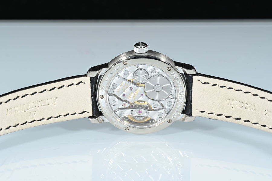 AUDEMARS PIGUET | Jules Audemars Lady, Oro bianco 18 Kt. 28 mm. Carica manuale Ref. 77230BC