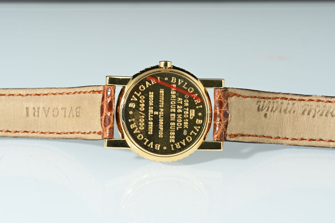 BULGARI | Anfiteatro III Millenium 18 Kt. Yellow Gold and Diamonds | 26 mm. Lady Quartz - Limited Edition BVLGARI