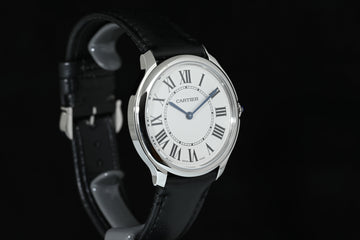 CARTIER | RONDE MUST DE CARTIER Ref. WSRN0031 Garanzia Cartier, 2022 Acciaio, Quarzo, 36 mm.
