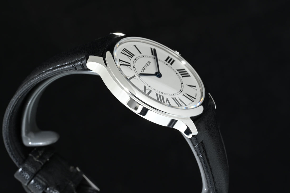 CARTIER | RONDE MUST DE CARTIER Ref. WSRN0031 Garanzia Cartier, 2022 Acciaio, Quarzo, 36 mm.
