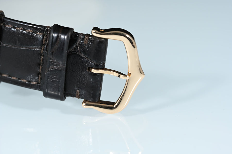 CARTIER | RONDE LOUIS de Cartier Ref. W6800151 18 Kt. Yellow Gold. 29 mm. Quartz Lady