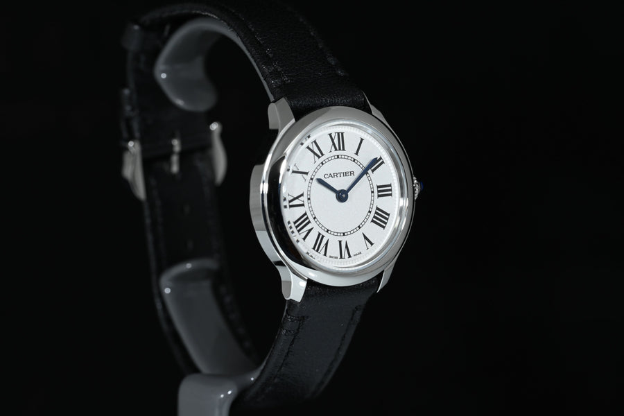 CARTIER | RONDE MUST DE CARTIER Ref. WSRN0030 Garanzia Cartier, 2023 Acciaio, Quarzo, 29 mm.