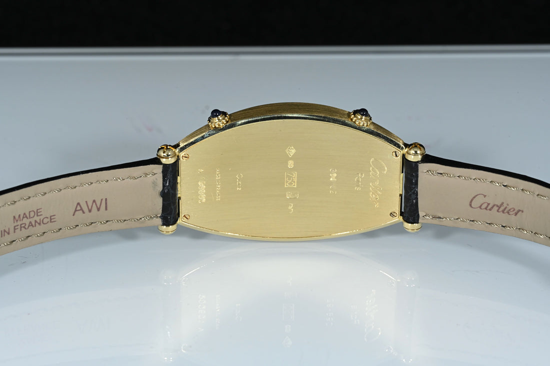CARTIER | Dual Time tonneau Orologio al quarzo in oro giallo 18 Kt. Scatola Cartier, anni ‘90