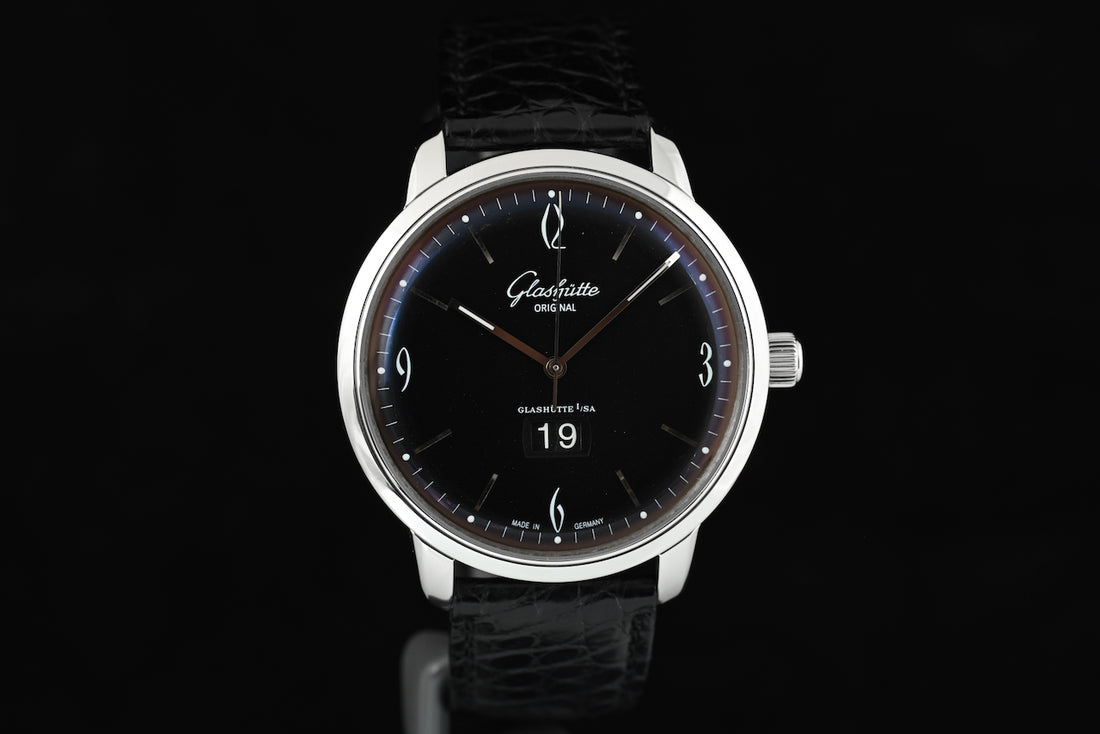 GLASHUTTE | Sixties Panorama Date Steel 42 mm. Automatic Ref. 2-39-47-03-02-04