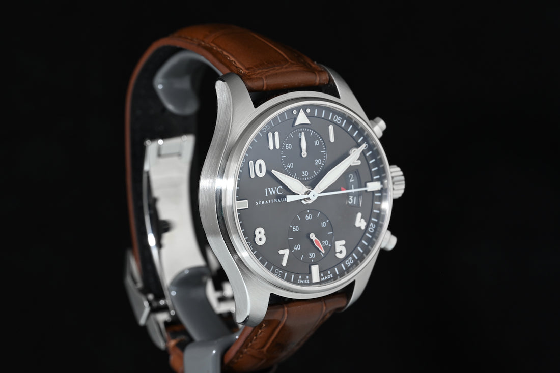 IWC | SPITFIRE Chronograph Pilot’s watch Ref. IW387802 Flyback Acciaio, 43 mm. Scatola e Garanzia IWC