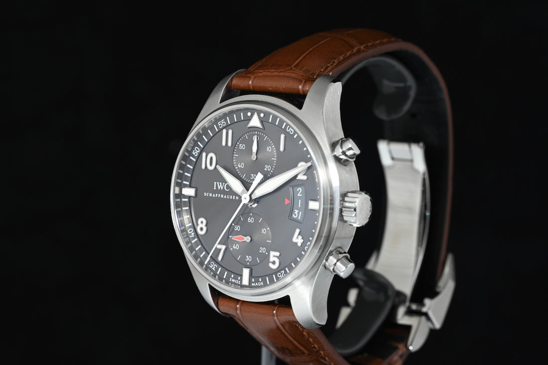 IWC | SPITFIRE Chronograph Pilot’s watch Ref. IW387802 Flyback Acciaio, 43 mm. Scatola e Garanzia IWC