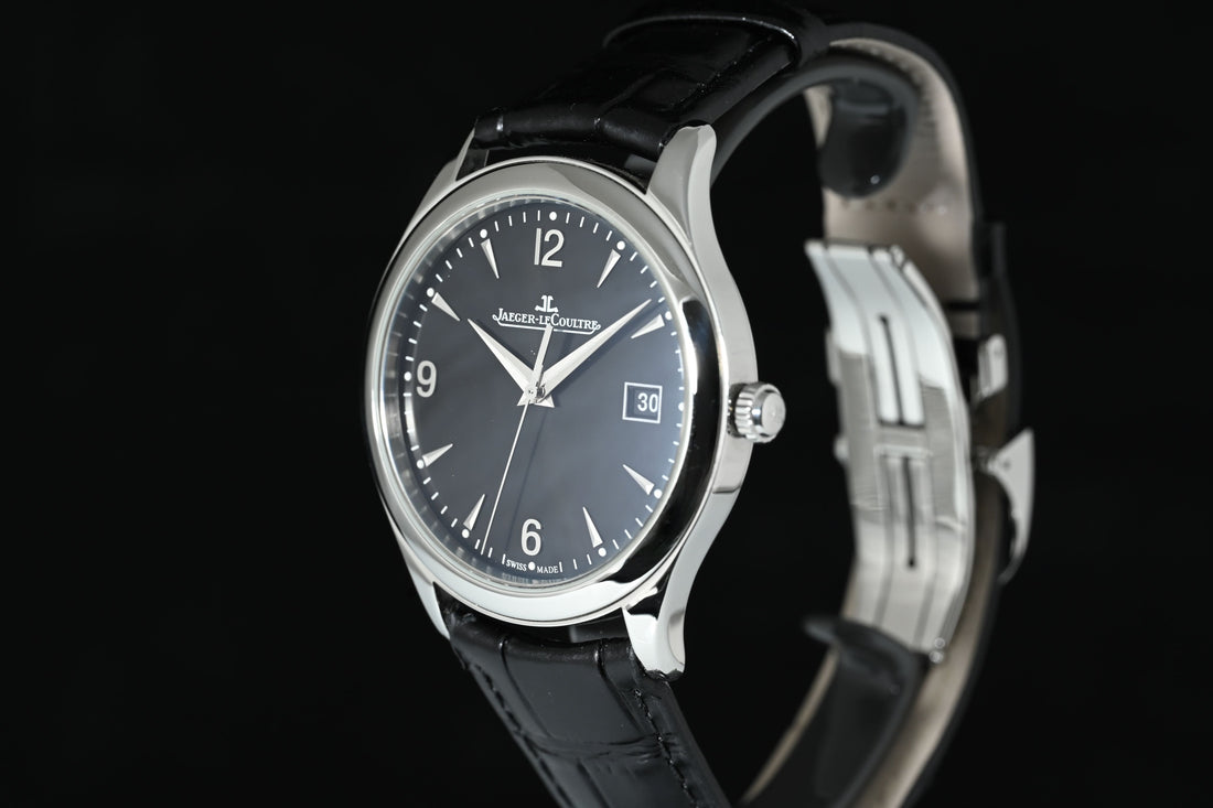 JAEGER-LECOULTRE | Master Control Date Automatic Black dial, 39 mm. Acciaio Ref. Q1548470