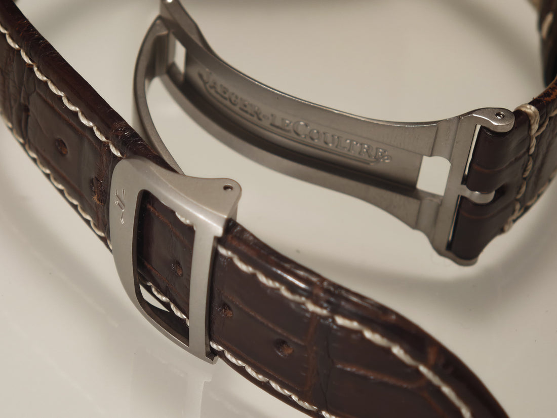 Jaeger-LeCoultre | Amvox1 Alarm "Aston Martin" Limited Edition Titanium 42 mm Ref. Q190T440