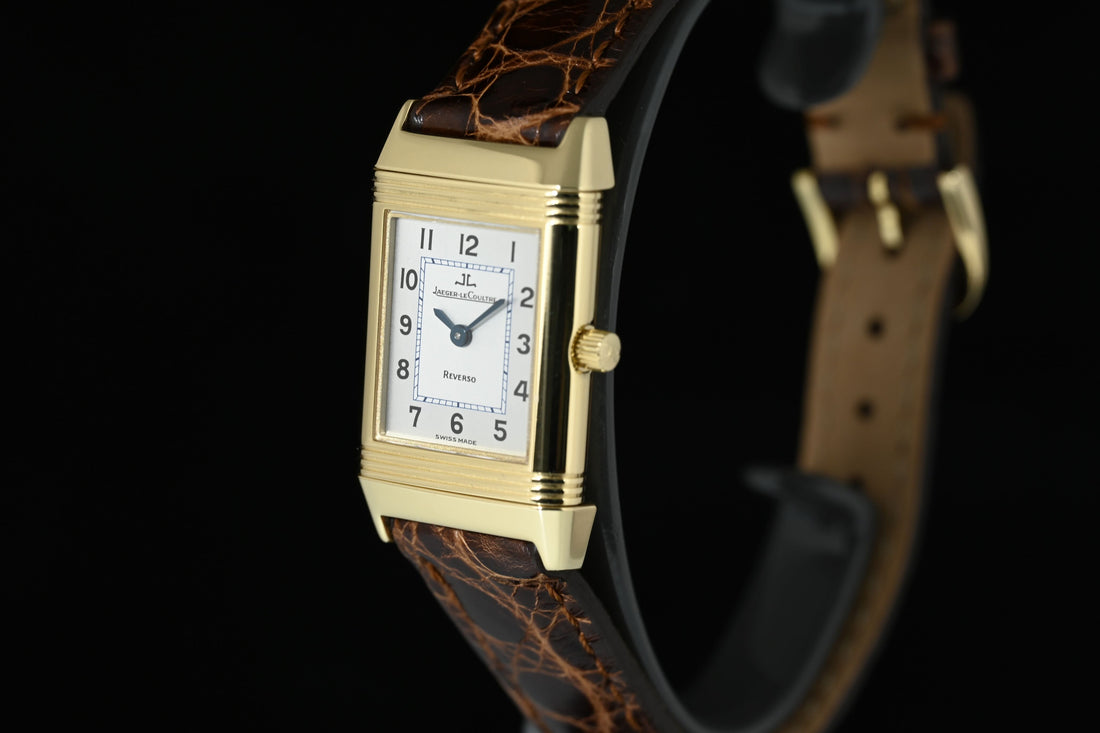 JAEGER-LECOULTRE | REVERSO Lady in 18 Kt yellow gold Manual winding, Ref. 260.1.86