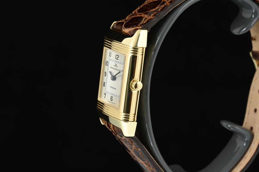 JAEGER-LECOULTRE | REVERSO Lady in 18 Kt yellow gold Manual winding, Ref. 260.1.86