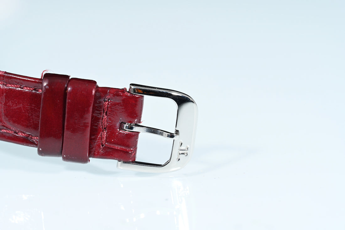 Jaeger-LeCoultre | REVERSO Lady Diamonds Steel, Quartz Ref. 201.8.47 Box and Papers Jaeger-LeCoultre, 2021