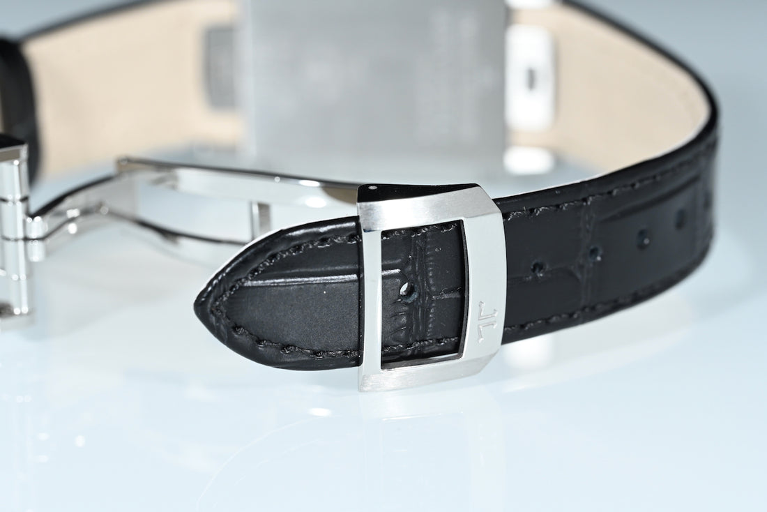 Jaeger-LeCoultre | REVERSO SQUADRA, Automatico, Acciaio. Ref. 234.8.66 Scatola e Garanzia