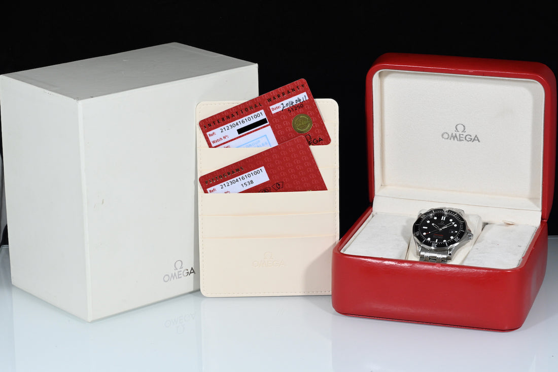 OMEGA | SEAMASTER DIVER 300 mt. Quartz, Acciaio, 41 mm. Ref.  212.30.41.61.01.001 Scatola e Garanzia Omega 2014