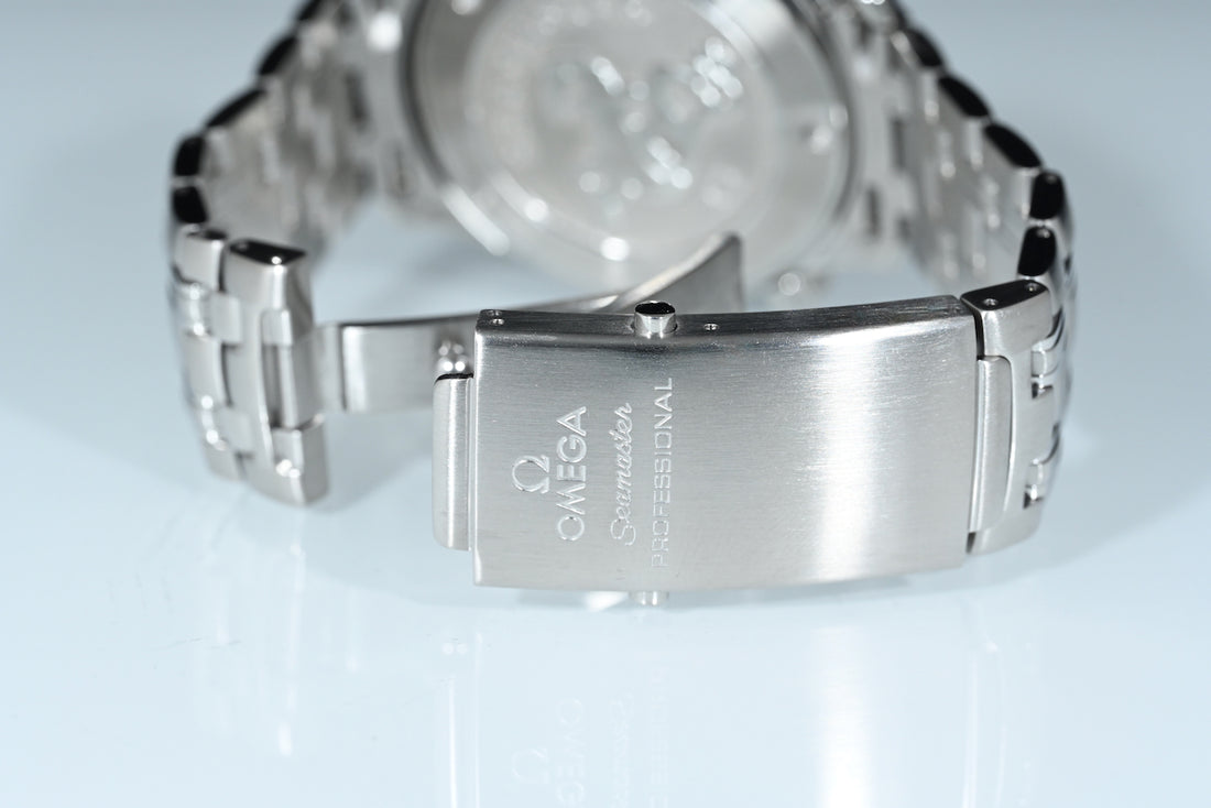 OMEGA | SEAMASTER DIVER 300 mt. Quartz, Acciaio, 41 mm. Ref.  212.30.41.61.01.001 Scatola e Garanzia Omega 2014