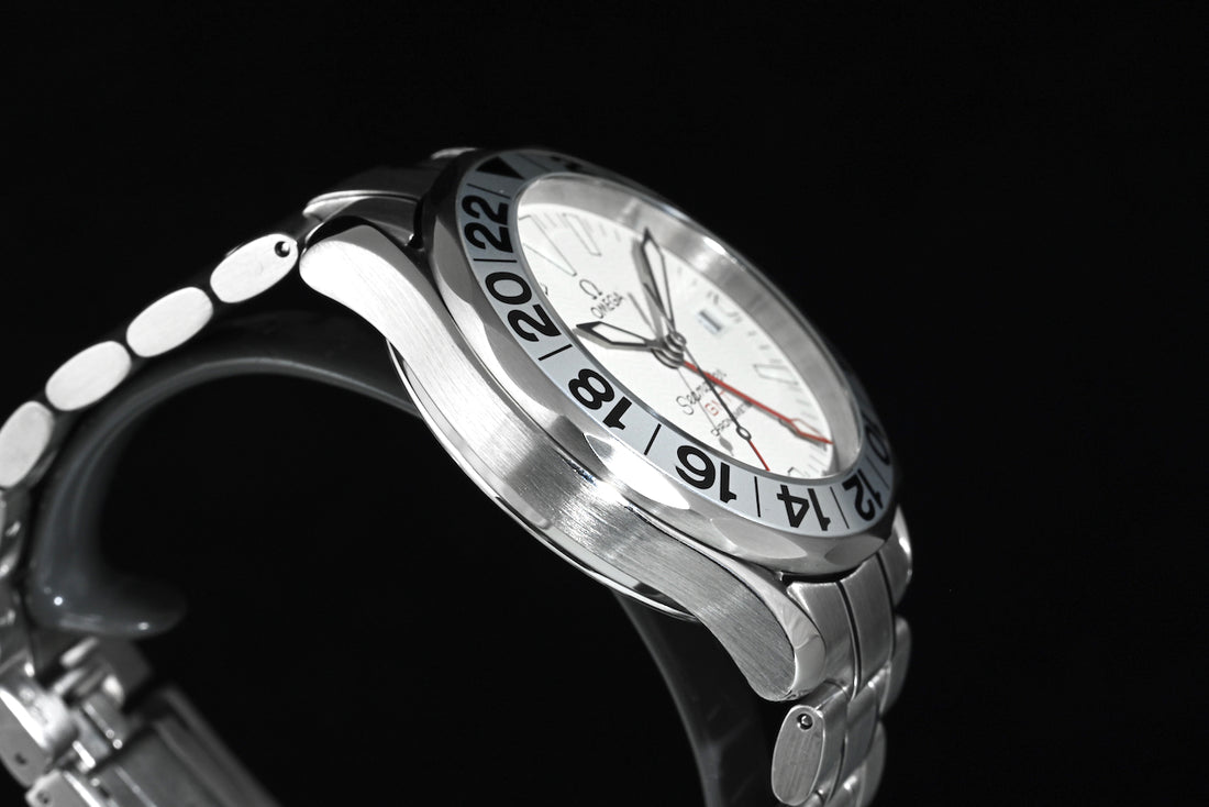 OMEGA | SEAMASTER 300m GMT Great White Steel, 41 mm. Ref. 2538.20.00