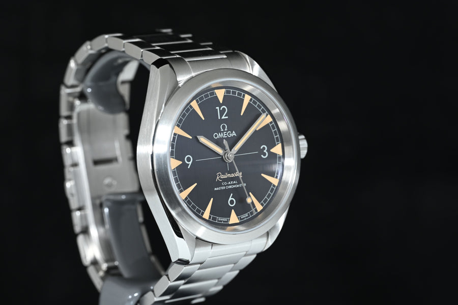 OMEGA | SEAMASTER RAILMASTER Co-Axial Master Chronometer, 40 mm., Steel, Ref. 220.10.40.20.01.001