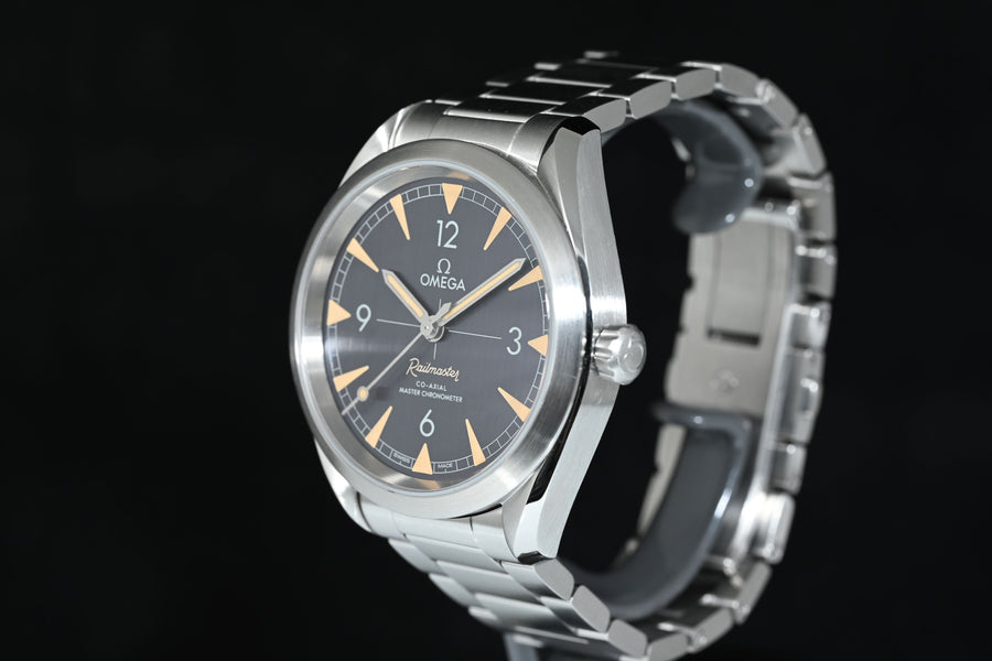 OMEGA | SEAMASTER RAILMASTER Co-Axial Master Chronometer, 40 mm., Steel, Ref. 220.10.40.20.01.001