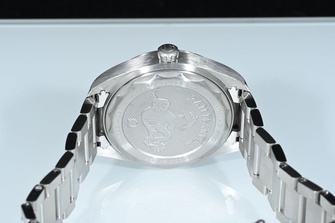 OMEGA | SEAMASTER RAILMASTER Co-Axial Master Chronometer, 40 mm., Steel, Ref. 220.10.40.20.01.001