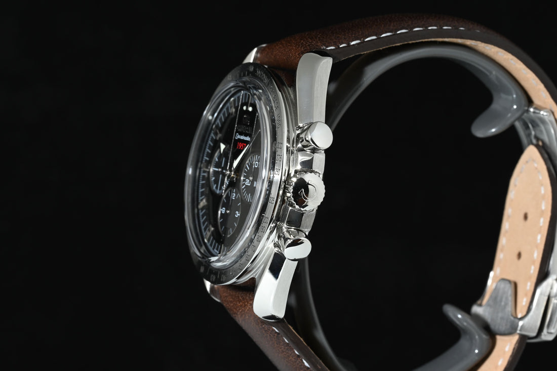 OMEGA | Speedmaster 1957 Broad Arrow Chronograph 42 mm. Ref. 321.12.42.50.01.001, Acciaio, Anno 2006