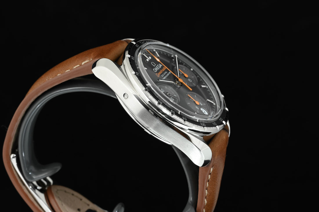 OMEGA | Speedmaster 38 mm. Co-Axial Chronograph Acciaio, Ref. 324.32.38.50.06.001 Garanzia Omega, 2023