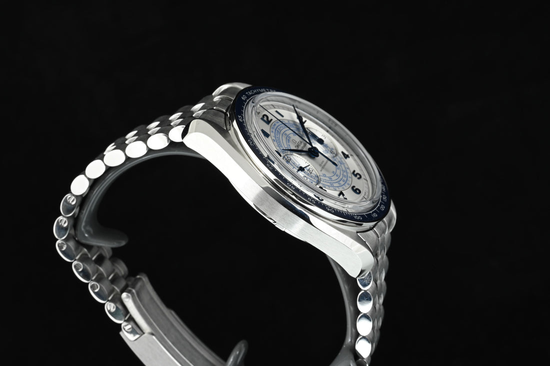 OMEGA | Speedmaster Two Counters CHRONOSCOPE, 43 mm. Steel 329.30.43.51.02.001 Box and Papers, 2023