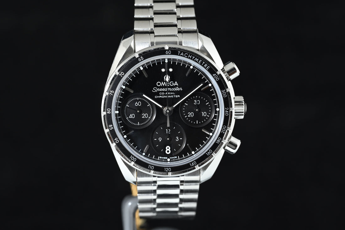 OMEGA | Speedmaster 38, Co-Axial Chronometer, Ref. 324.30.38.50.01.001 Scatola e Garanzia Omega, 2021