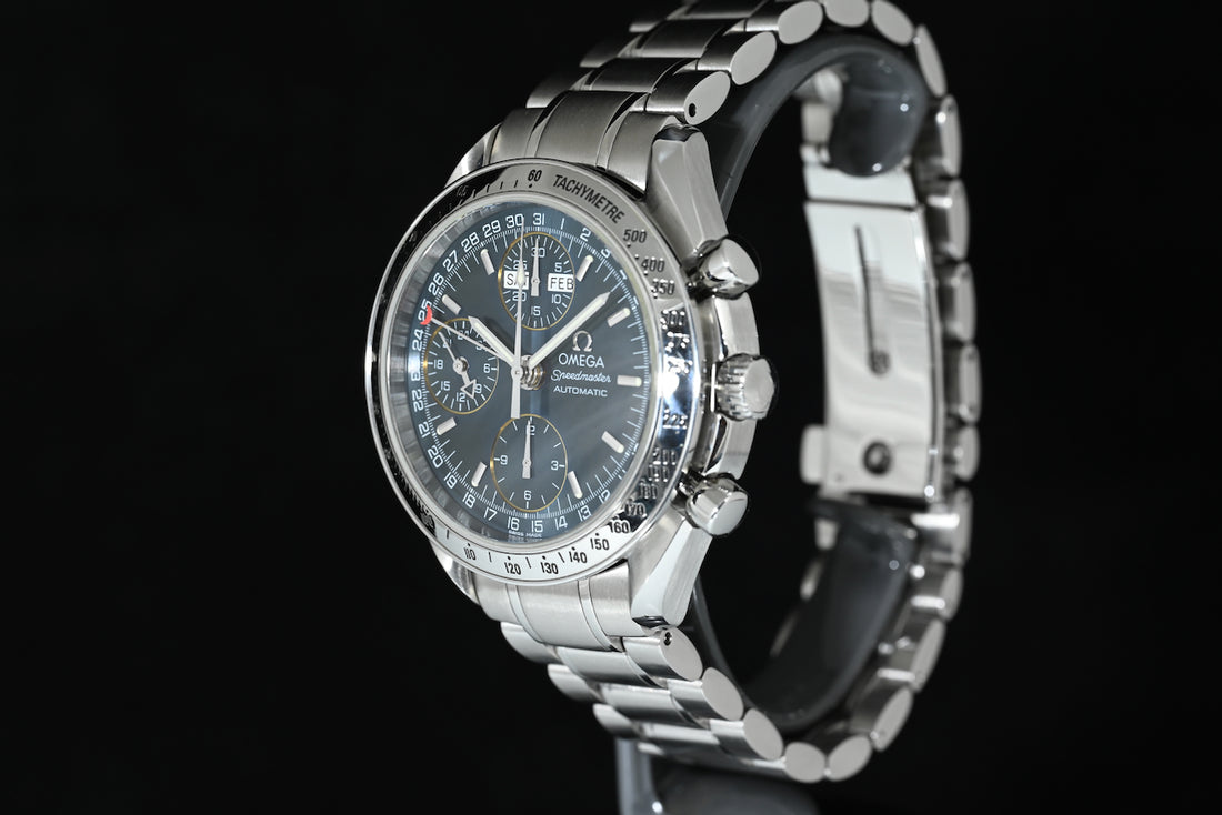 OMEGA | Speedmaster Triple date Chronograph, Ref. 3523.80.00, Steel, 39 mm.