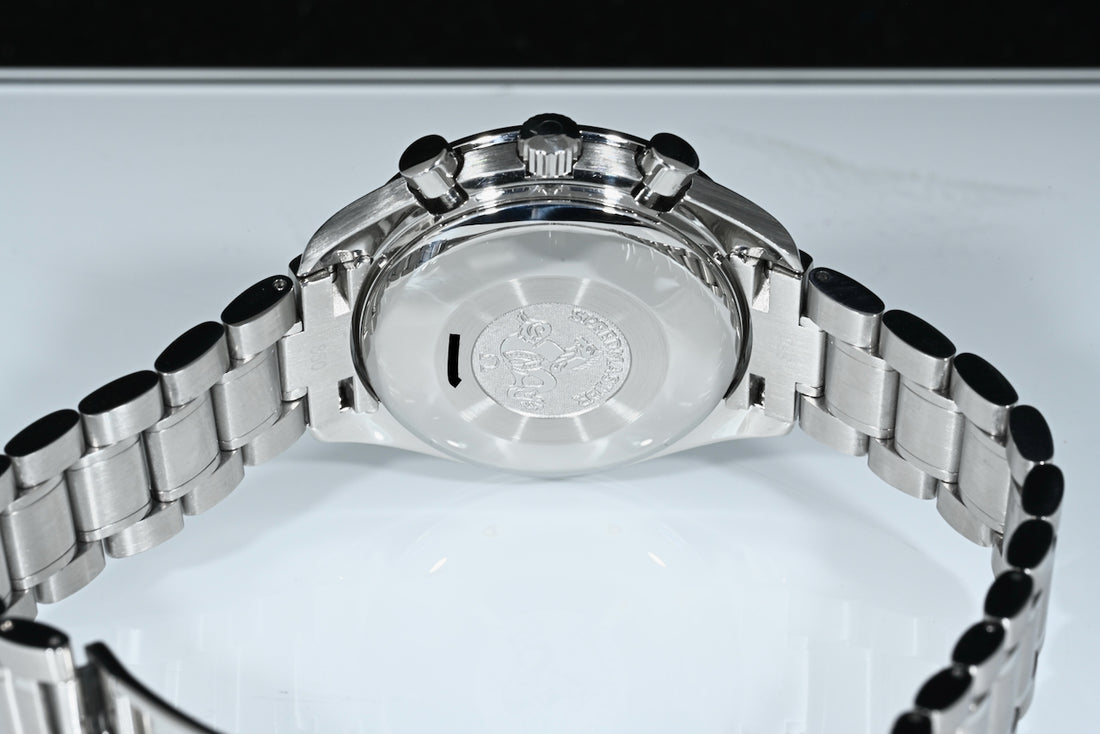 OMEGA | Speedmaster Triple date Chronograph, Ref. 3523.80.00, Steel, 39 mm.