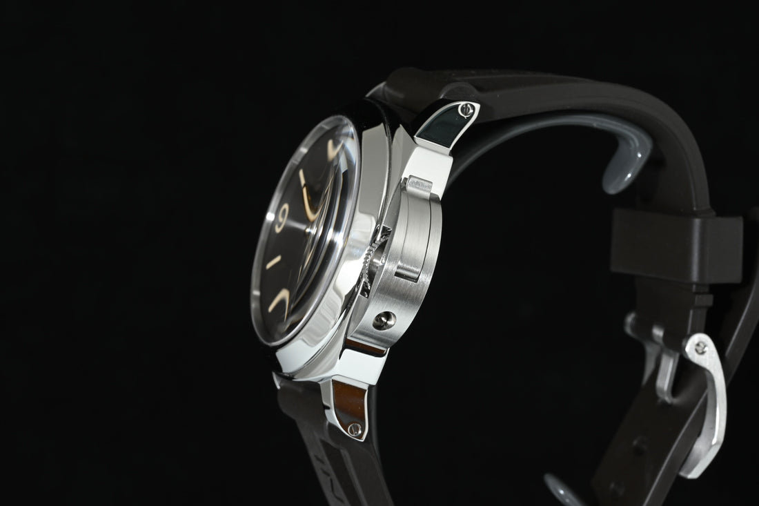 PANERAI | Lumino Base 44 mm. PAM00390 OP6834 Limited Edition 2000 pieces Panerai box and papers, 2012