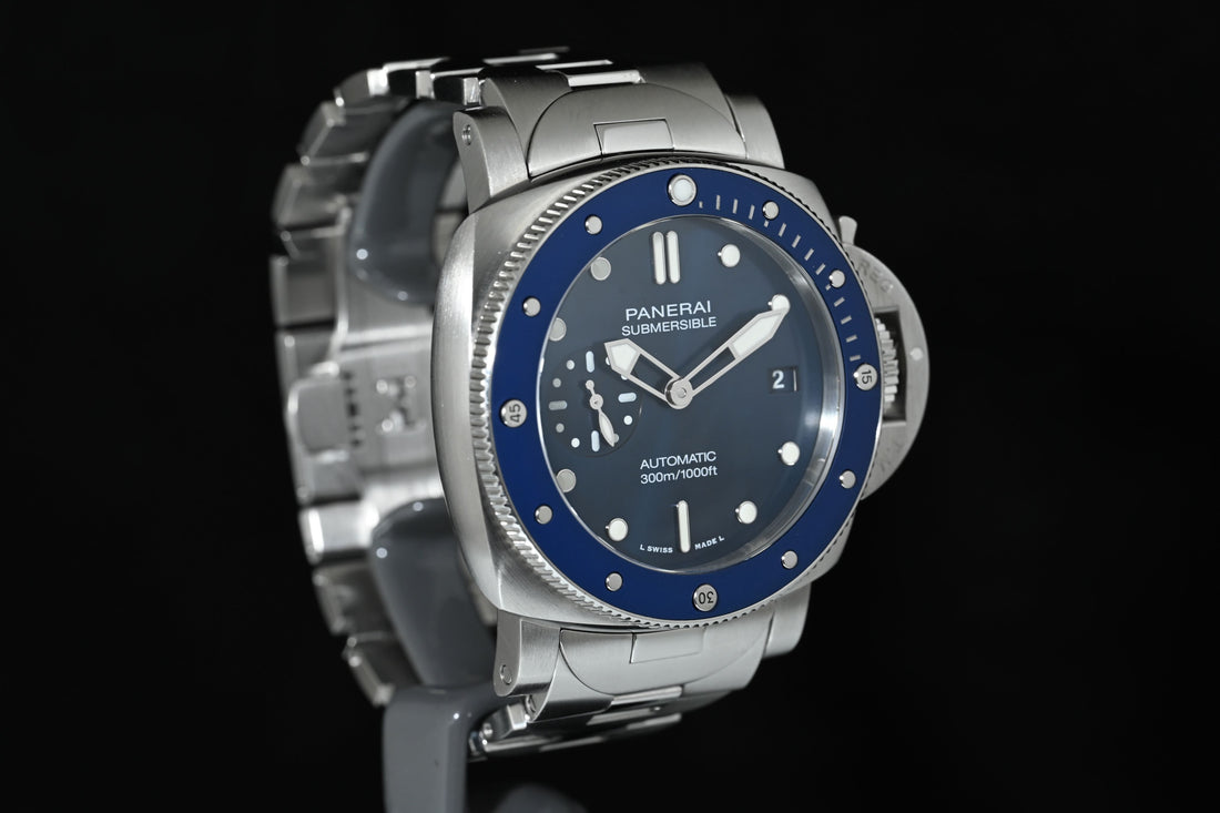 PANERAI | SUBMERSIBLE Midnight blue dial  Automatic Ref. PAM01068, Steel 43 mm. Panerai Box and Papers, 2022