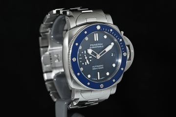 PANERAI | SUBMERSIBLE Midnight blue dial  Automatic Ref. PAM01068, Steel 43 mm. Panerai Box and Papers, 2022