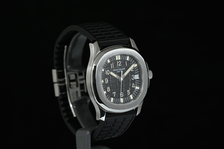 PATEK PHILIPPE | AQUANAUT Automatic Acciaio, 35 mm. Ref. 5060A-001 Scatola e Garanzia, 1998