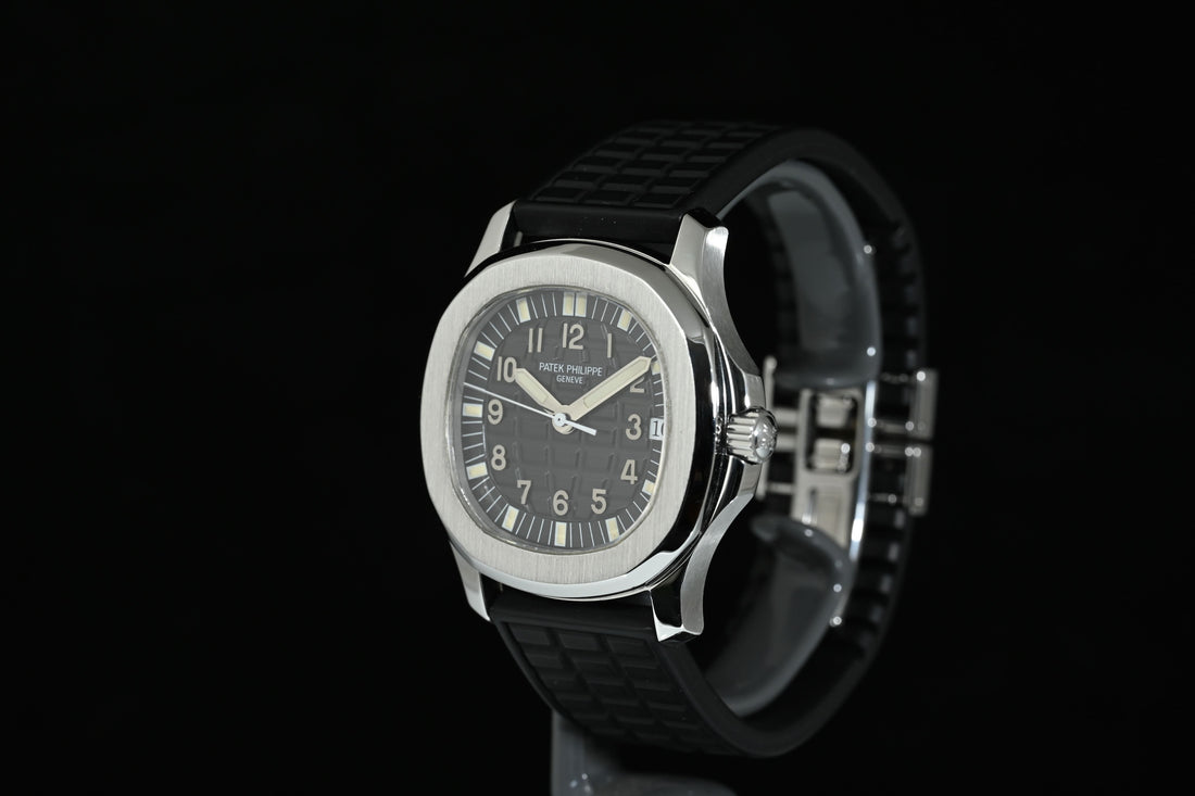 PATEK PHILIPPE | AQUANAUT Automatic Acciaio, 35 mm. Ref. 5060A-001 Scatola e Garanzia, 1998