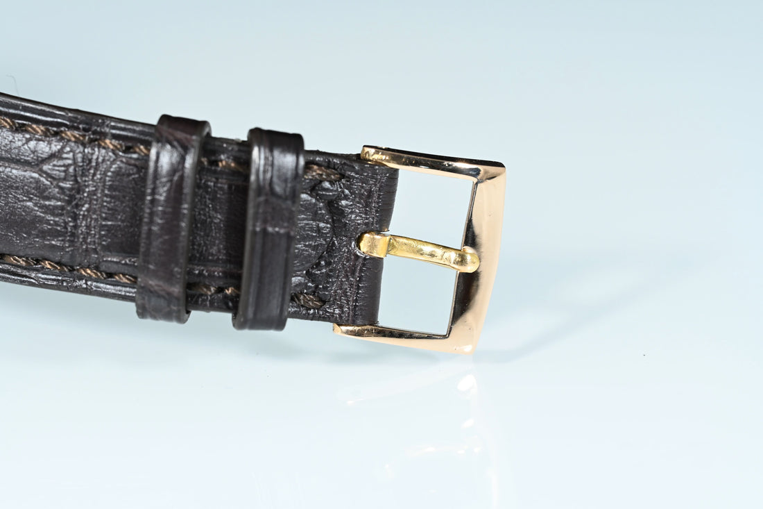 PATEK PHILIPPE | CALATRAVA 18 Kt. Rose Gold, 35 mm. Manual Winding Year 1953 Patek Box and Extract from Archive