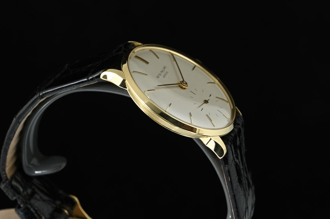 PATEK PHILIPPE | CALATRAVA 18K Yellow Gold, 34 mm. Manual Winding. Year 1965. Patek Philippe Box and Papers.
