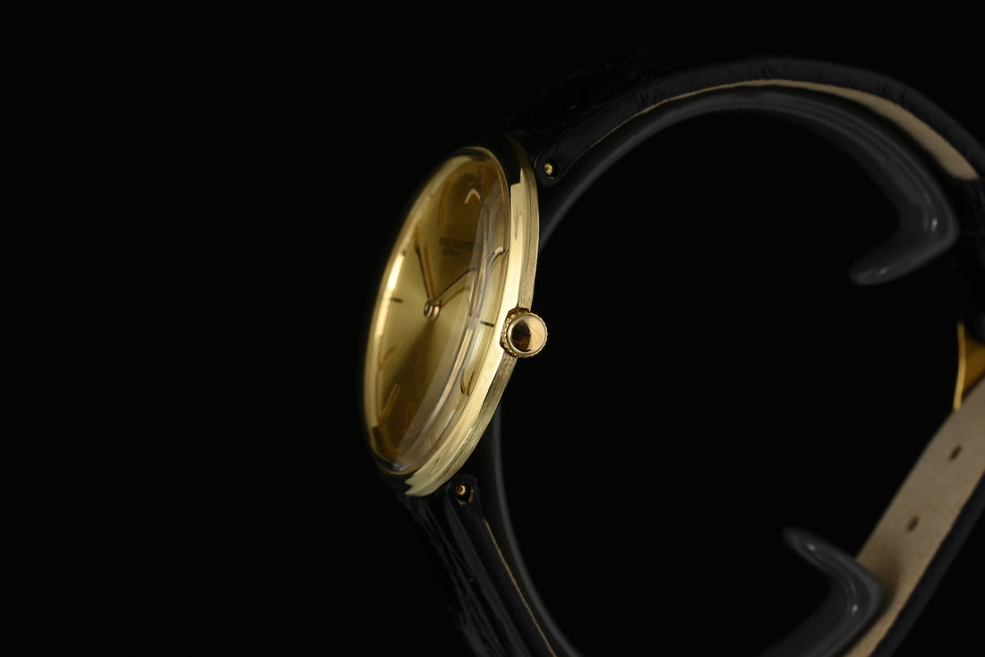 PATEK PHILIPPE | Calatrava ‘ Disco volante ‘ Oro giallo, 34 mm Ref. 2591 Carica manuale Anni ’60