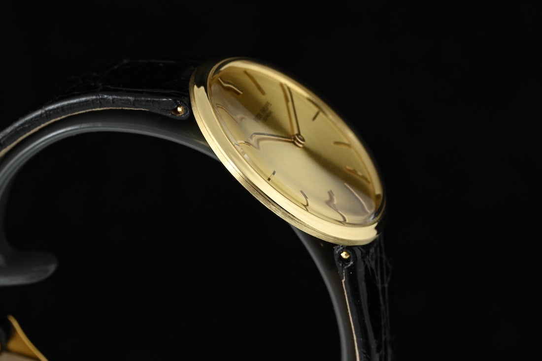 PATEK PHILIPPE | Calatrava ‘ Disco volante ‘ Oro giallo, 34 mm Ref. 2591 Carica manuale Anni ’60