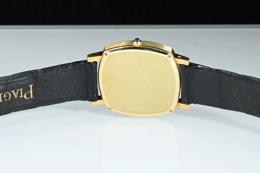 PIAGET | ALTIPLANO Automatic Orologio vintage in oro giallo 18 Kt. Anni ’70 32 mm.