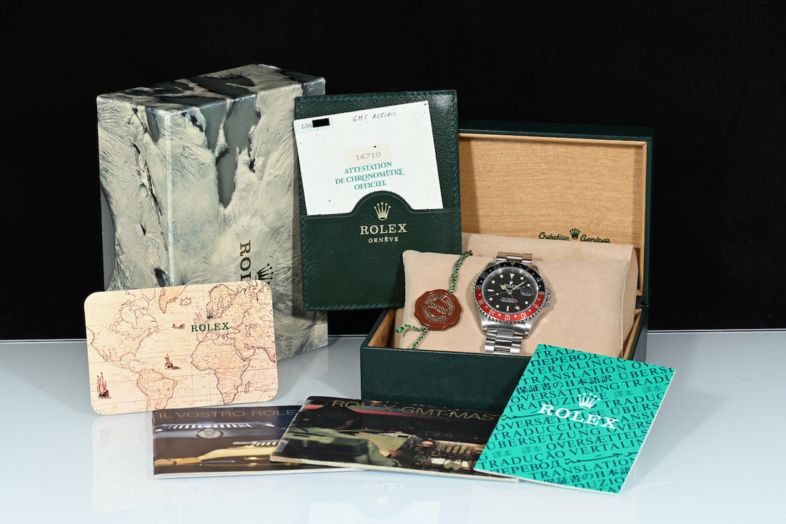 ROLEX | GMT-Master II Ref. 16710 Steel 40 mm. Box and papers 1990