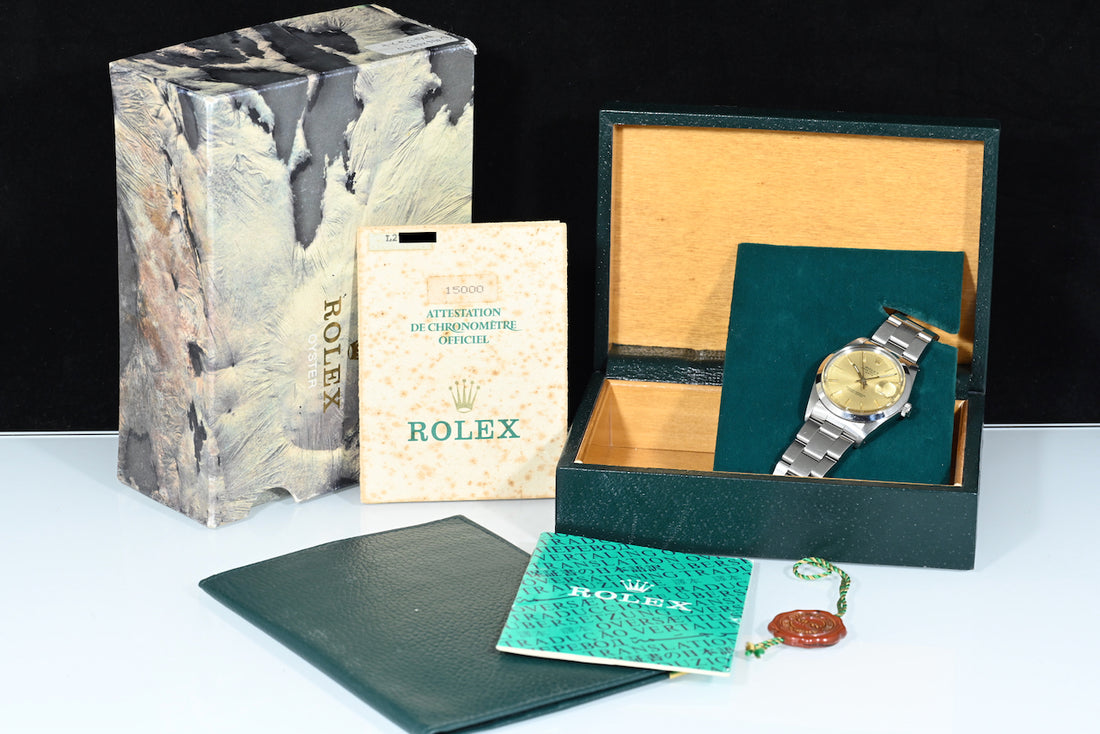Rolex | Oyster Perpetual DATE Quadrante champagne Automatico, Acciaio, 34 mm. Ref. 15000 Scatola e garanzia Rolex 1989