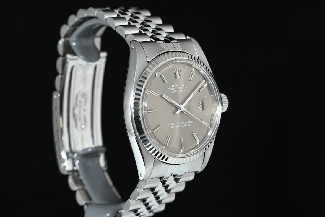 ROLEX | Oyster Perpetual DATEJUST 36 mm. Ref. 1601 Steel/White gold bezel | Year 1976 Grey dial