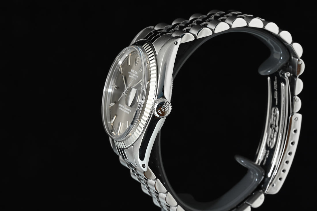 ROLEX | Oyster Perpetual DATEJUST 36 mm. Ref. 1601 Steel/White gold bezel | Year 1976 Grey dial