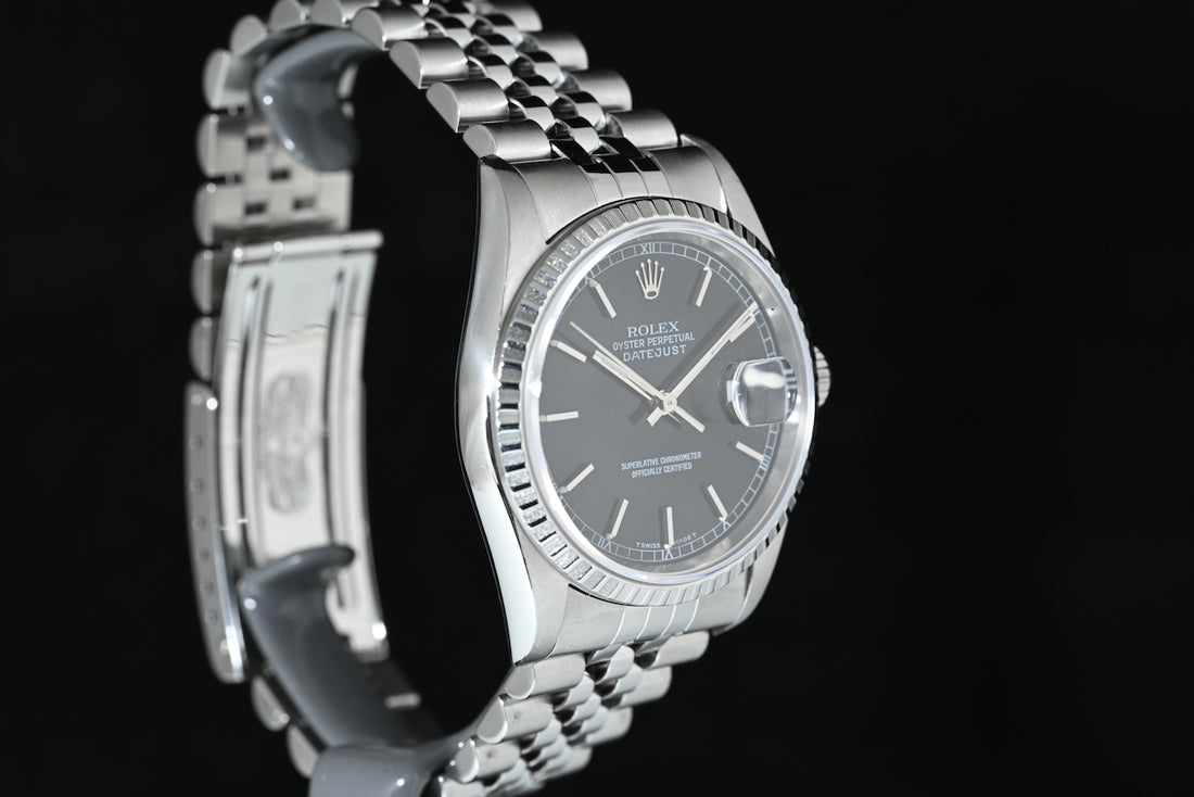 ROLEX | Oyster Perpetual DATEJUST Ref. 16220 Steel, 36 mm. Black Dial - Year 1997