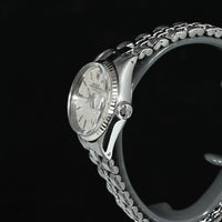 Rolex | Oyster Perpetual DATE Lady 'Linen dial' Ref. 6517 from 1970 Steel 26 mm.