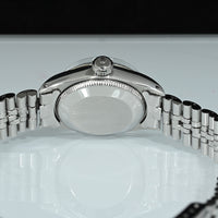 Rolex | Oyster Perpetual DATE Lady 'Linen dial' Ref. 6517 from 1970 Steel 26 mm.