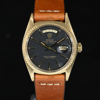 ROLEX | Oyster Perpetual DAY-DATE Yellow gold/leather 36 mm. Ref. 1803 from 1975