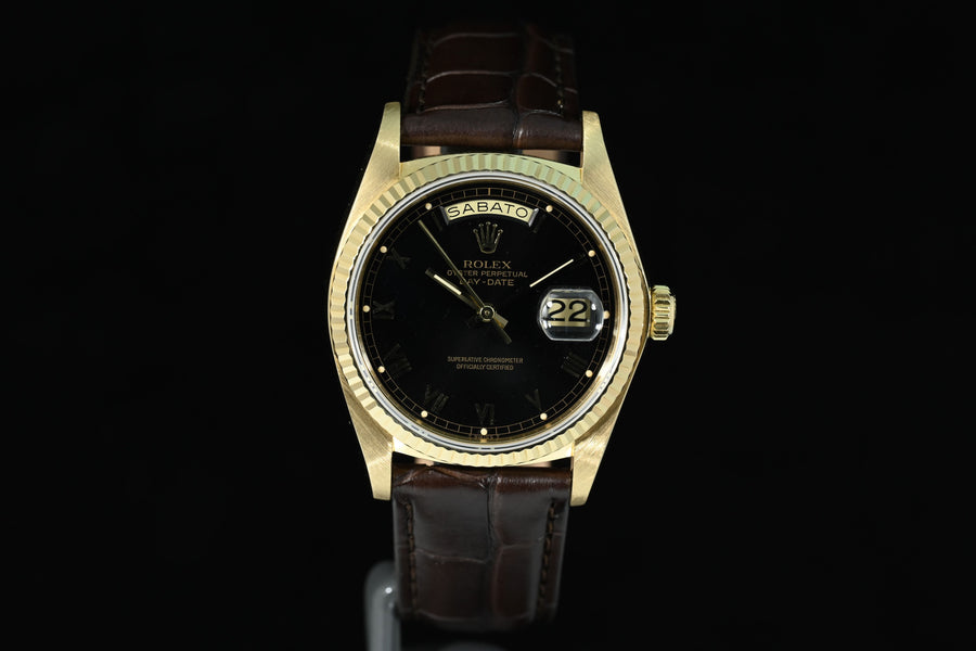 Rolex | Oyster Perpetual Day-Date Ref. 18038 Black dial Oro giallo 18 Kt. Scatola Rolex 1979